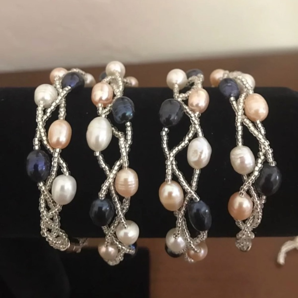 Multicolor pearl bracelet